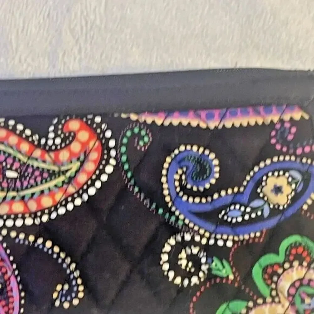 Vera Bradley, Kiev Paisley, wristlet wallet NWOT 7.5 X 5 - Picture 4 of 8